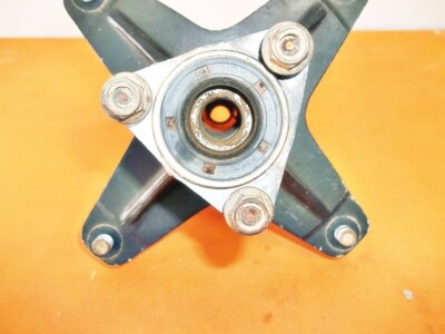 HONDA 83 84 85 ATC200X FRONT WHEEL HUB 44610-965-010ZA ATC200 ATC