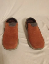 Earth Origins Women's Size 6.5 Clogs