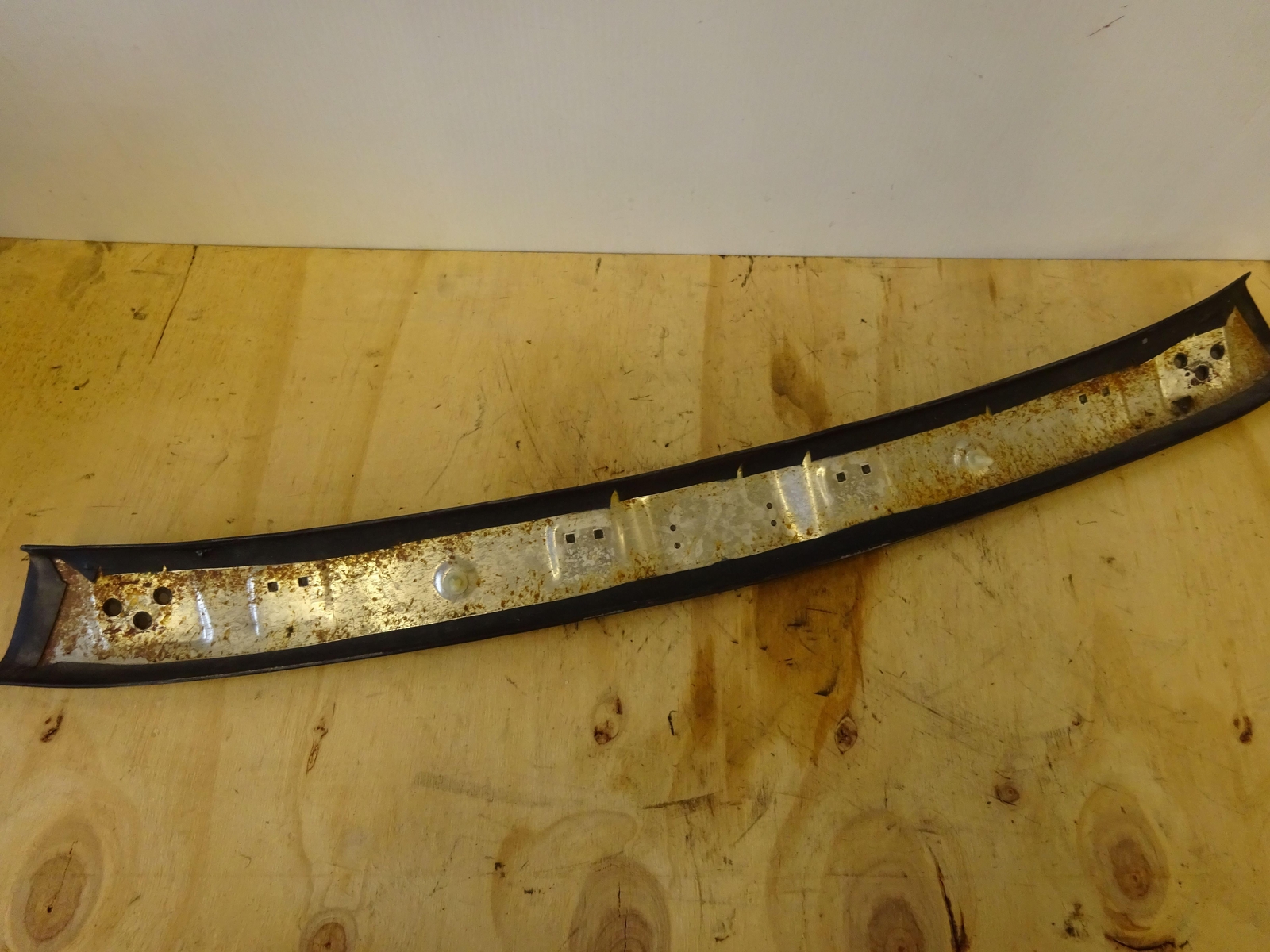 UPPER WINDSCREEN INTERIOR TRIM FERRARI F355 95