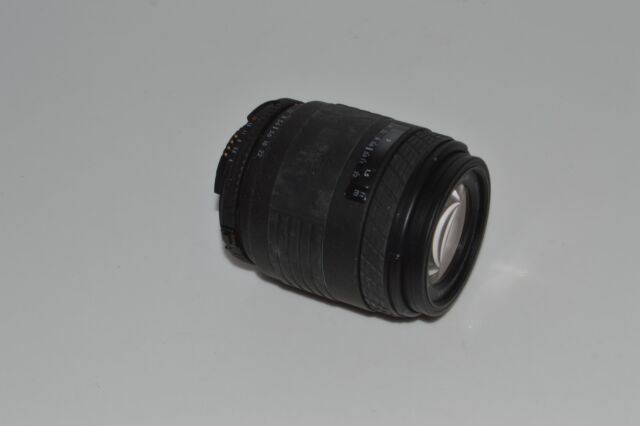 Sigma UC ZOOM 70-210 mm 1:4-5.6 obiettivo multistrato made in Japan (PVR68)