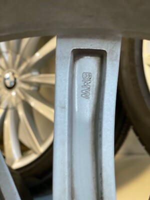 4 Orig BMW Alloy Styling 620 8.5Jx19 ET25 6861225 Pirelli Cinatro 