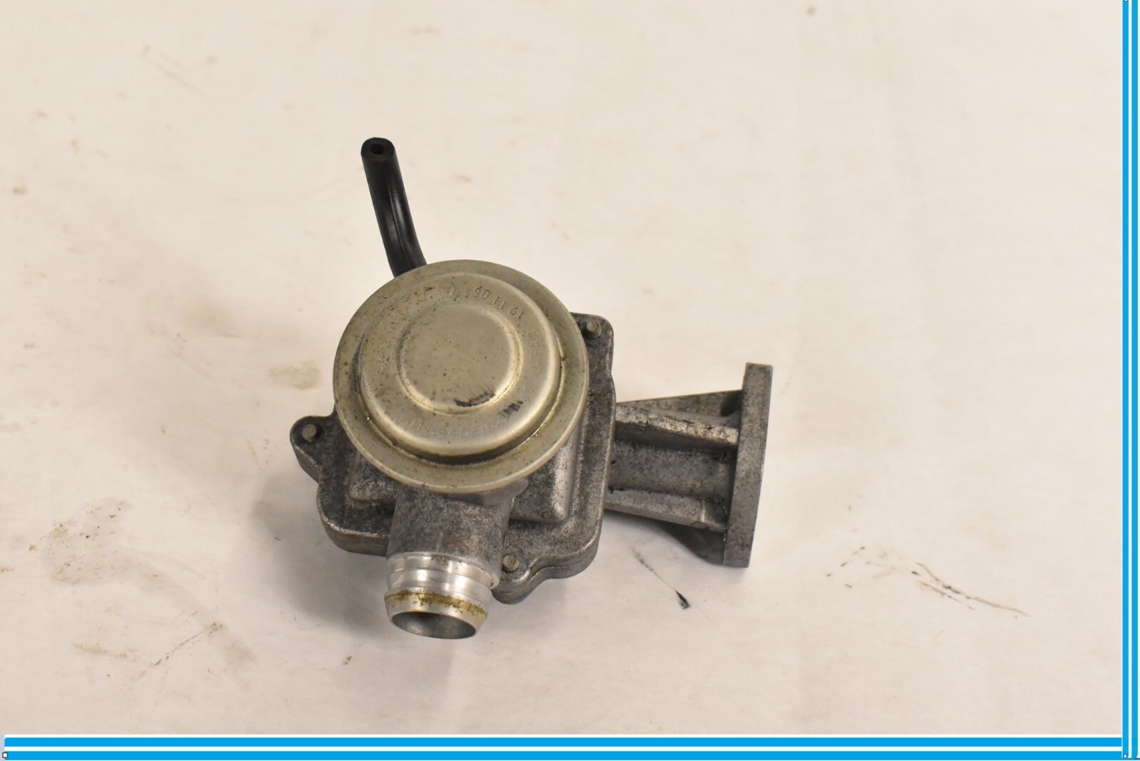 0609 Mercedes W209 CLK350 Engine Motor Air EGR Valve Assembly