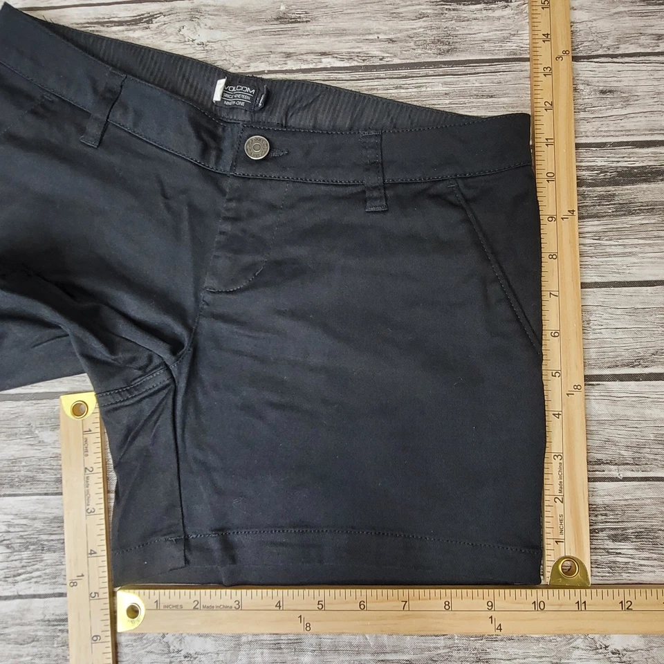 Volcom Size 3 Women Shorts Low RisenCasual Black - Image 2 of 4