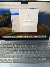 Apple Macbook Air M2 2022 8gb 256gb 13" Midnight