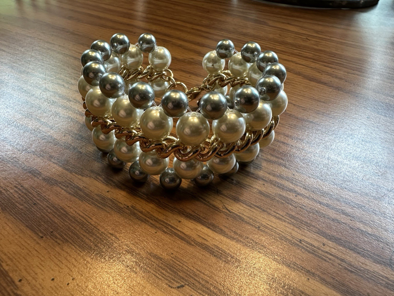 VTG Kenneth Jay Lane White & Gray Faux Pearl Gold… - image 10