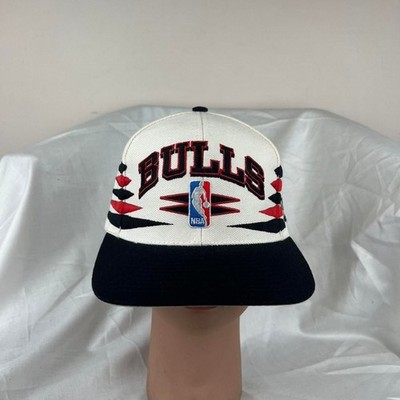 Chicago Bulls Vintage Logo Athletic Diamond D-Cut Aztec Snapback Hat Cap Rare
