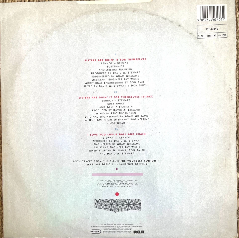"SISTERS ARE DOIN' IT FOR THEMSELVES" UK 12" SINGLE by EURYTHMICS (RCA 1985) - Image 2 of 2
