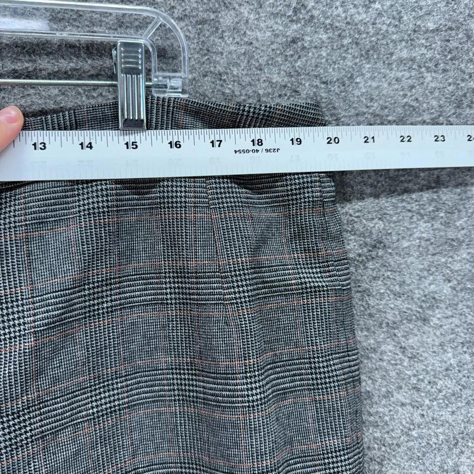 Pantalones de vestir Larry Levine para mujer 18 Plus gris a cuadros tiro alto plisados forrados Foto 3 de 4