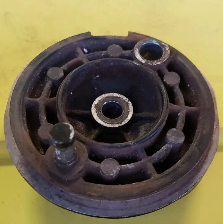 1983 - 1987 KAWASAKI KX60 FRONT BRAKE PANEL 41035-1098 HOLDER CAM KX 60   - Image 2 of 2