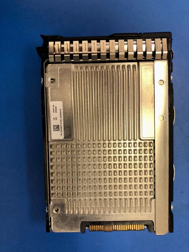 HPE 800GB SAS 12G/s SFF SC 2.5" SSD MO000800JXBEV W/Caddy - Image 4 of 4