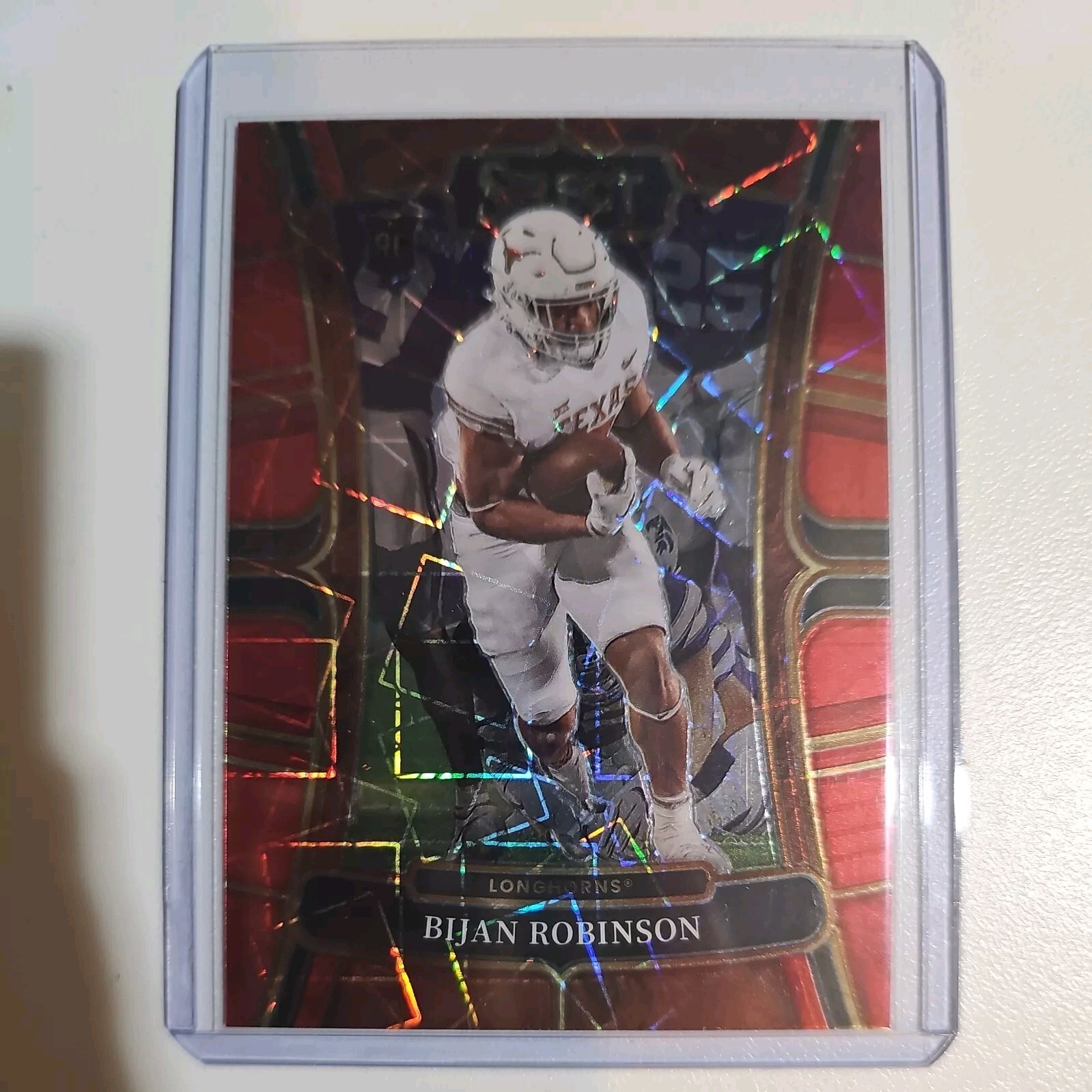 2023 Panini Select Draft Picks Concourse Red Lazer Prizm #9 Bijan Robinson (RC)