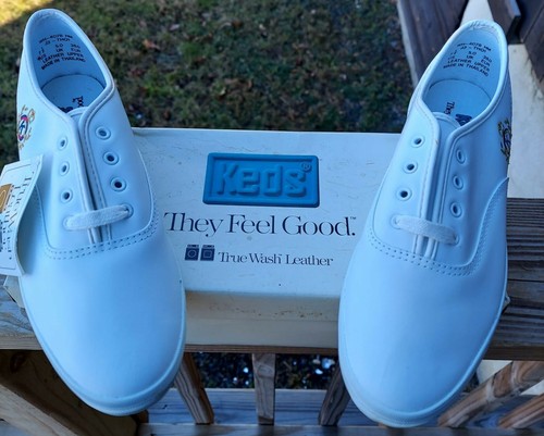white keds 7.5