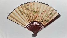 VINTAGE PAPER & WOOD PERSONAL FOLDING HAND FAN BIRDS & FLOWERS REPUBLIC OF CHINA