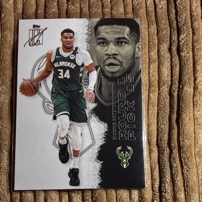 Topps 2025-26 Signature Class Giannis Antetokounmpo #56 Bucks NBA