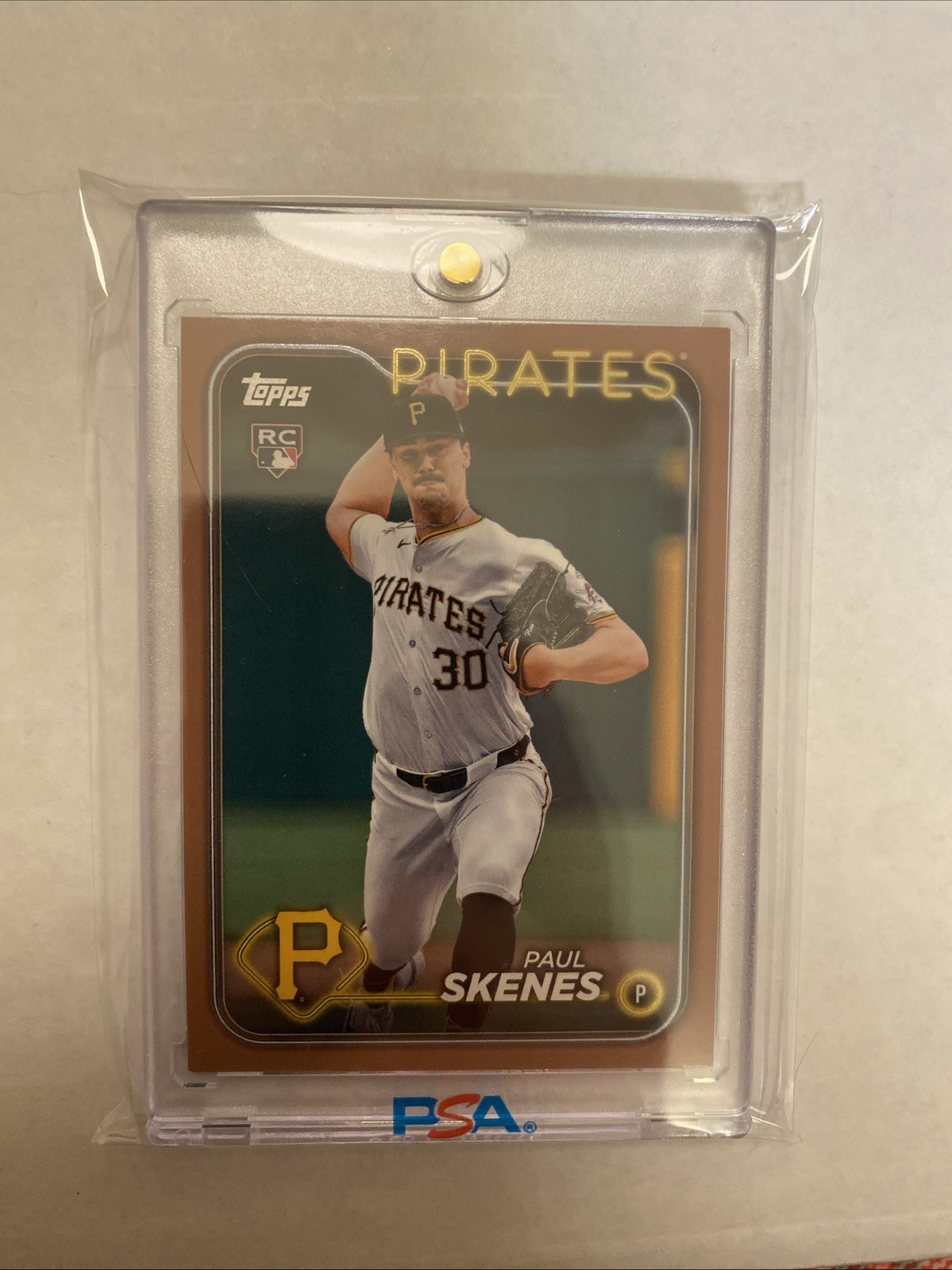 2024 Topps Update Series - Paul Skenes #US100 Gold White uniform /2024 (RC)