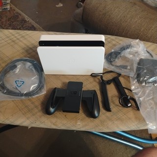 🔥Dock OLED Nintendo Switch OEM con cables HDMI modelo HEG 007🔥