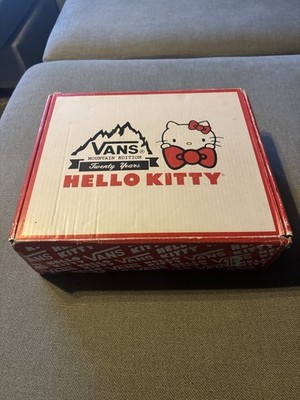 Hello Kitty x VANS Snowboard Boots Size 8