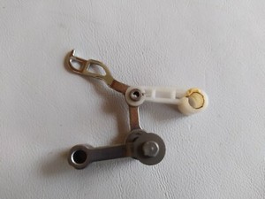 Nähmaschine Singer Electronic 4662 Chic Fadenhebel Fadenheber