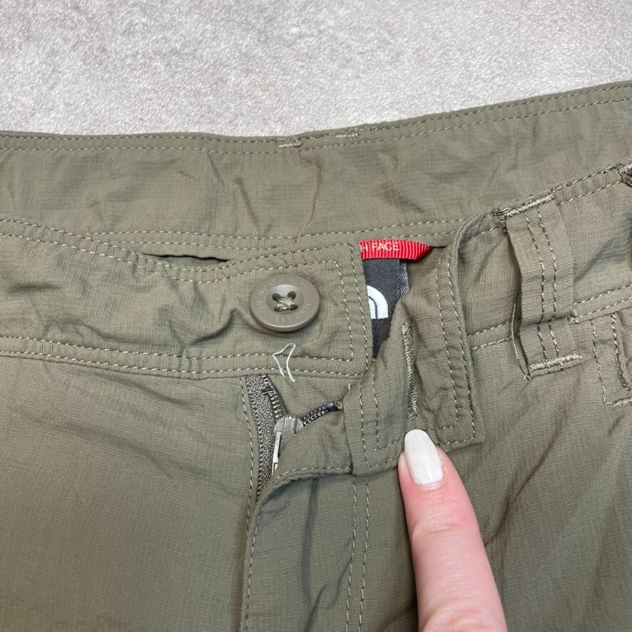 The North Face Cargo Shorts Womens Baggy Summer Hiking Pant, Green, Small image 3