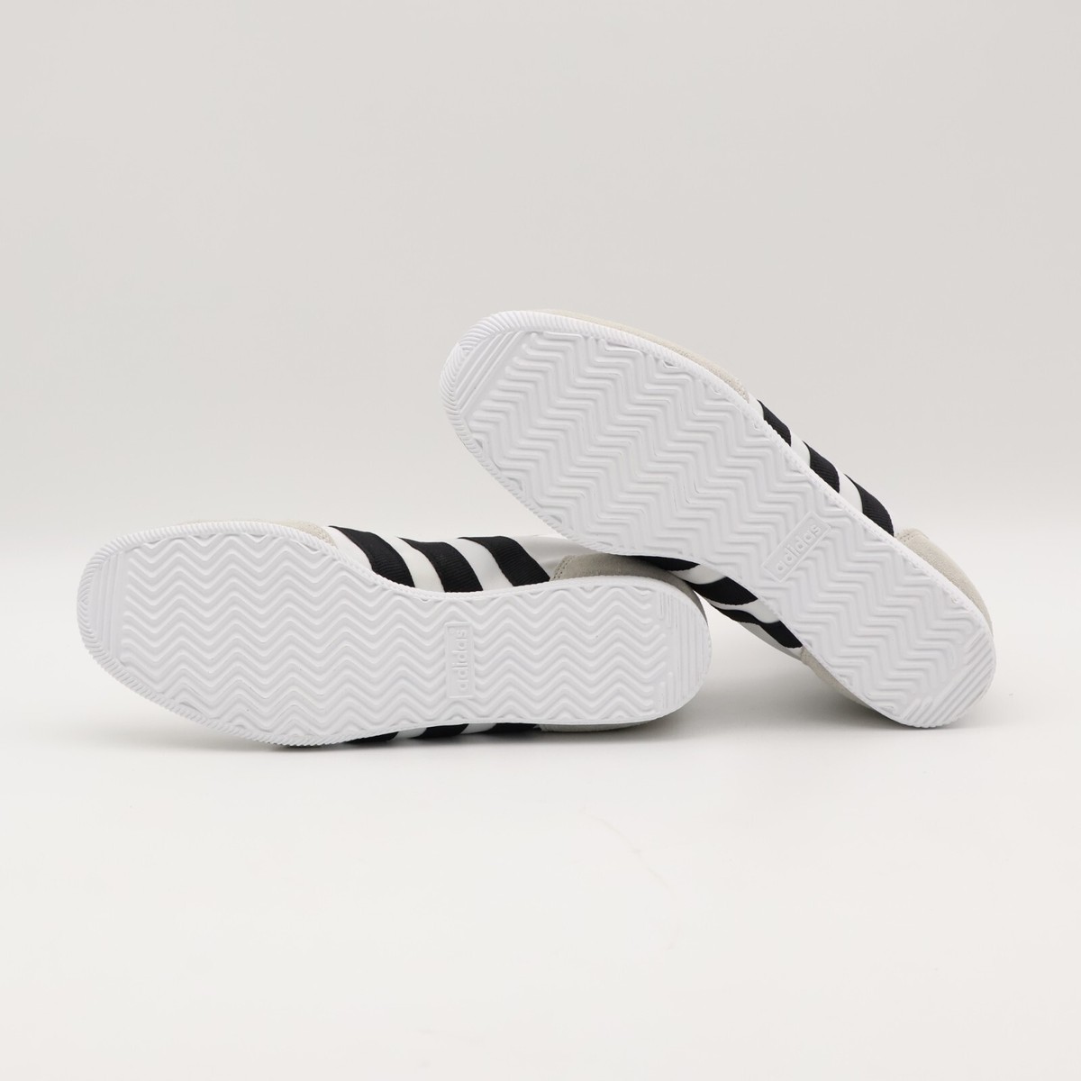 JQ7635 adidas Originals Japan Mid Footwear White Core Black