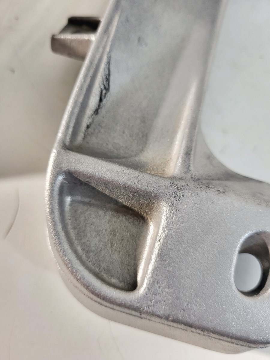 BMW E36, Engine Mount Support bracket left, right. M50 