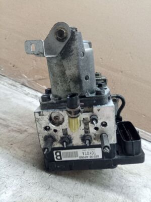 Used ABS Pump and Motor Assembly fits: 2005 Toyota Prius Actuator and Pump Assem