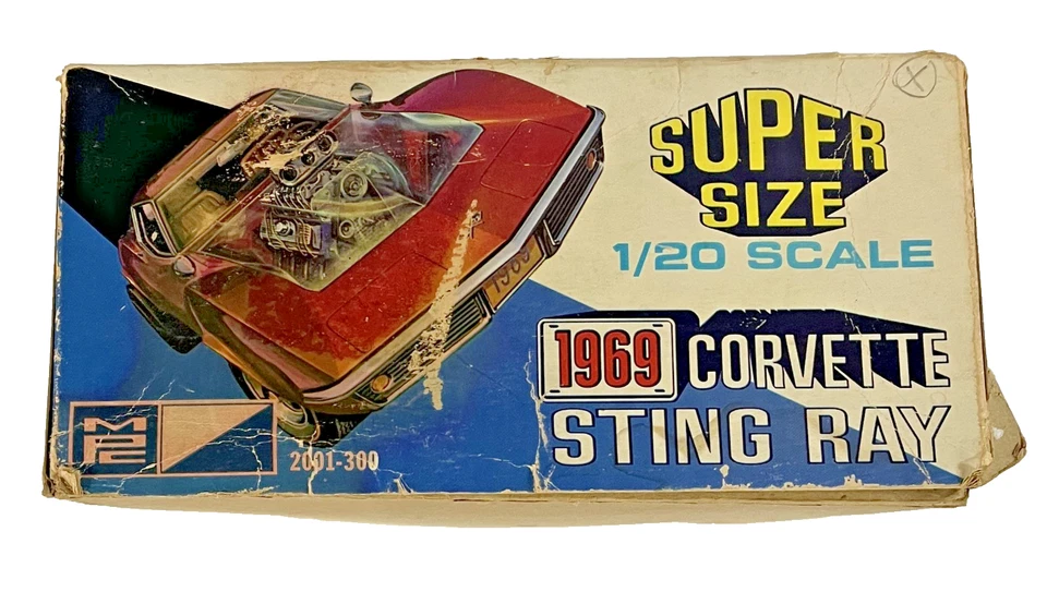 Vintage MPC 1969  Chevy Corvette 1:20 Scale Plastic Model Car Kit - Image 3 of 4