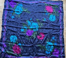 Vintage 32  Square Hand rolled Lightweight Jacquard Silk Scarf