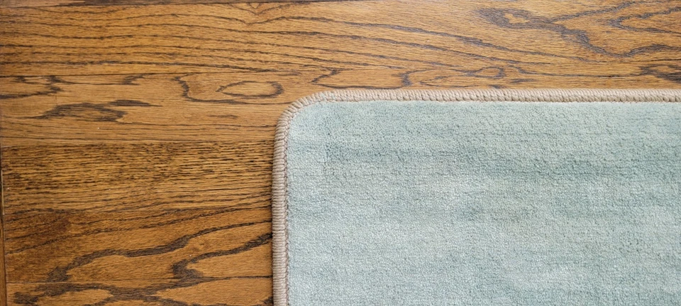 Milliken Rug Silver Sage Carpet Runner Nylon Mat 2 Foot 1 Inch X 7 Foot 8 Inch - Image 3 of 4