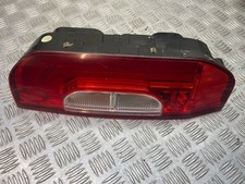 Mercedes-Benz X-class W470 2017 Hinten rechts Rückleuchte Heckleuchte 21550002