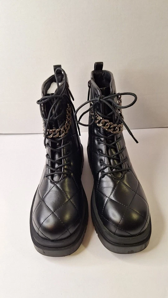 Botas de Combate CAPE ROBBIN Acolchadas con Cordones Para Mujer 10 Motociclista Grunge Gótico Punk Foto 2 de 4