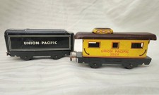 2 Vintage MARX UNION PACIFIC Caboose No. 3825 And Coal Car 551 Tin Train Cars