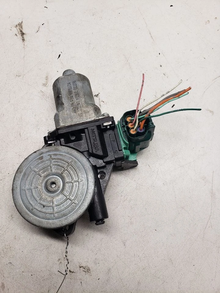 Мотор переднего стеклоподъемника левый для водителя подходит для 13–19 SENTRA 1401686 - Изображение 2 из 4