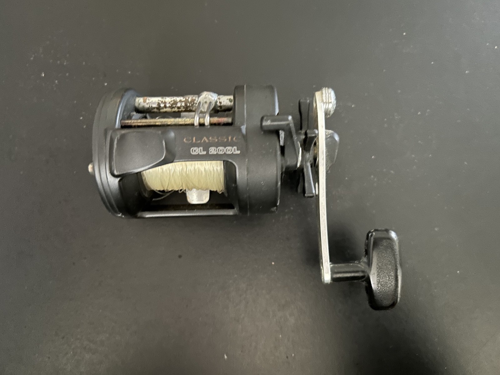 Okuma Classic CL 200L Gear Ratio 5.1:1 Levelwind Fishing Ree