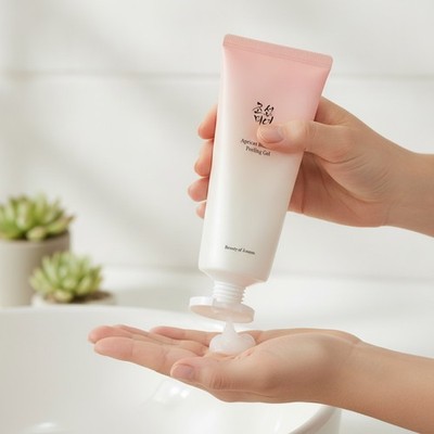 Soft Exfoliating Face & Body Gel with Prunus Mume Flower   3.38 fl oz