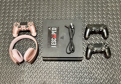 PlayStation 4 BUNDLE 500GB W/ 3 Controllers, PS Headset & 22 Games