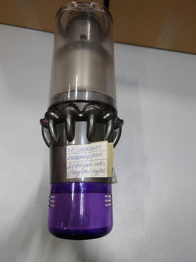 Dyson V11 Vacuum Used with Power Button Issue No Accessories