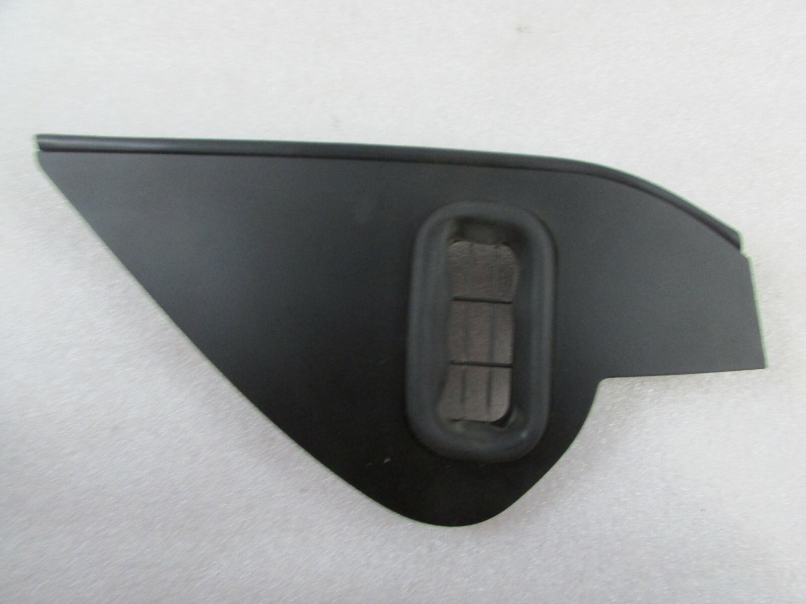 Maserati Quattroporte, LH Left, Dash End, Used, P/N 670010230