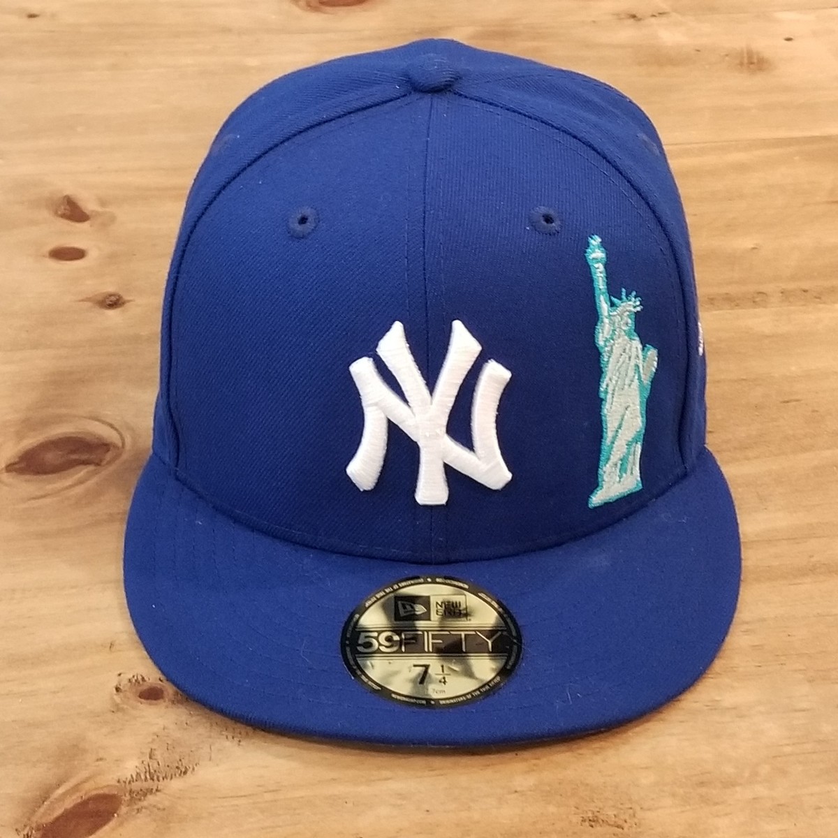 New York Yankees Hat New Era 1/4 Fitted Blue Statue Of Liberty