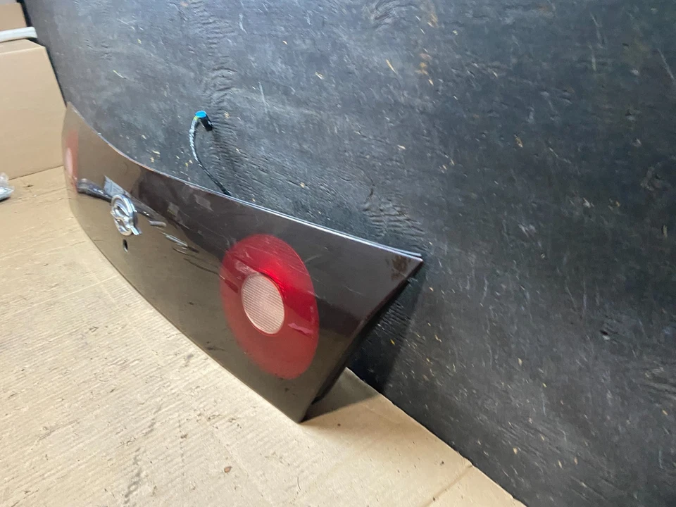 Luz trasera panel acabado central maletero Chevrolet Impala 2000-2004 U6431 DG Foto 2 de 4