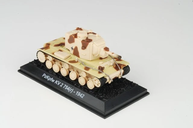 ACBG32 Amercom KV-2 Heavy Artillery Tank 1/72 Model German Army Panzerkompanie - Image 2 of 2
