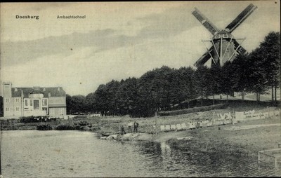 Ak Doesburg Gelderland Niederlande, Handwerksschule, Mühle - 10826355