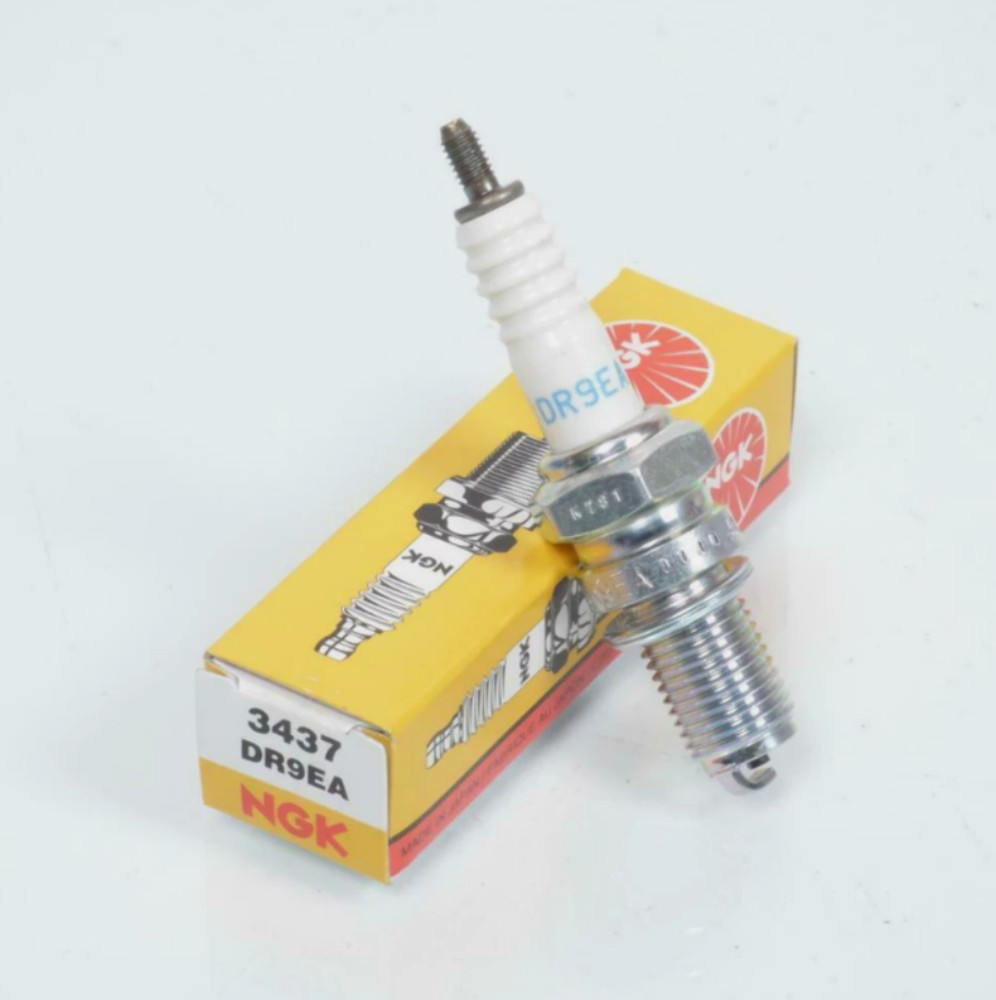 NGK DR9EA 3437 Spark Plugs QTY 4 for Honda Yamaha Suzuki Kawasaki
