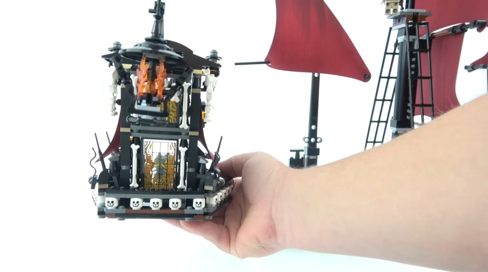 Pirates Of The CARIBBEAN-Queen Anne's revenge ship model like LEG0 4195 -US SHIP - Image 2 of 4