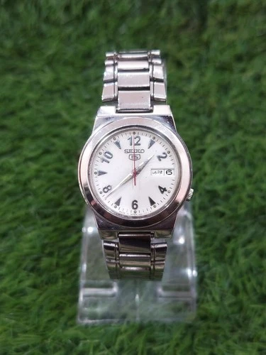 12 Seiko Automatic Watches – Models 7009, 6309, 7S26 – Vintage & Classic C