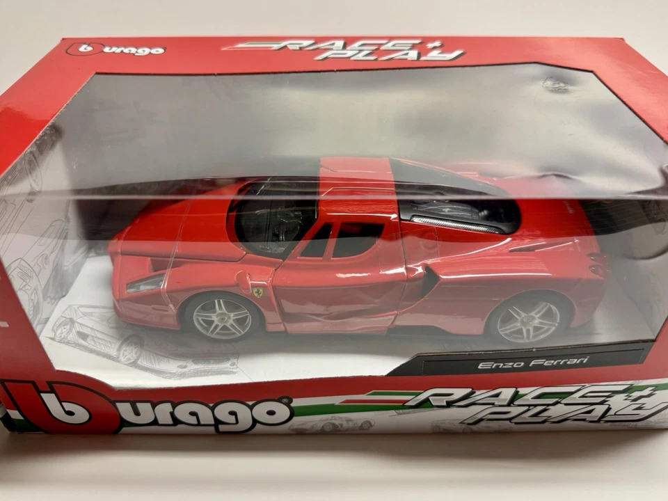 Red 1/24 Ferrari Enzo Die-cast Car By Bburago - Image 2 of 4