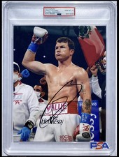 CANELO ALVAREZ SIGNED BOXING PHOTO PSA/DNA AUTO 10