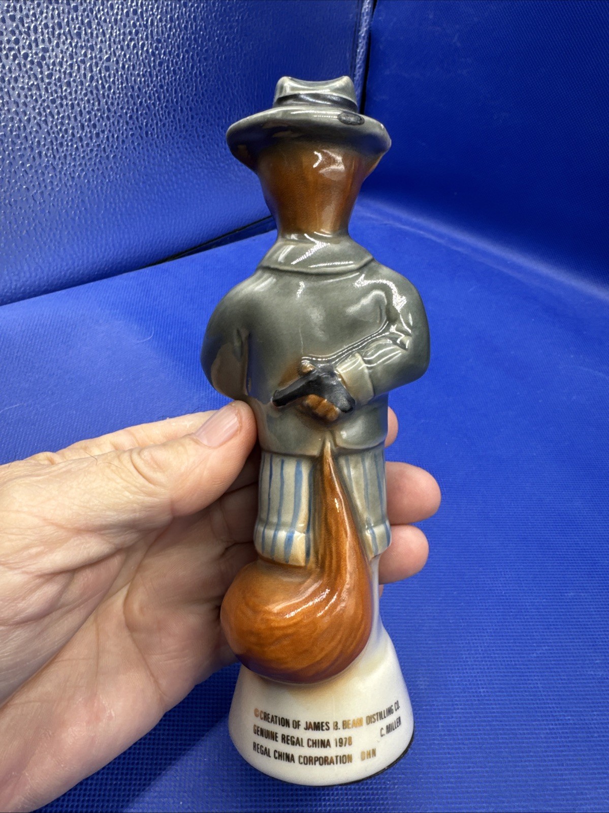 VINTAGE - JIM BEAM Annual Convention 1978 Gangster Fox Figurine