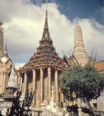 Vintage Stereo Realist Photo 3D Slide THAILAND Scene Near Emerald Buddha Temple