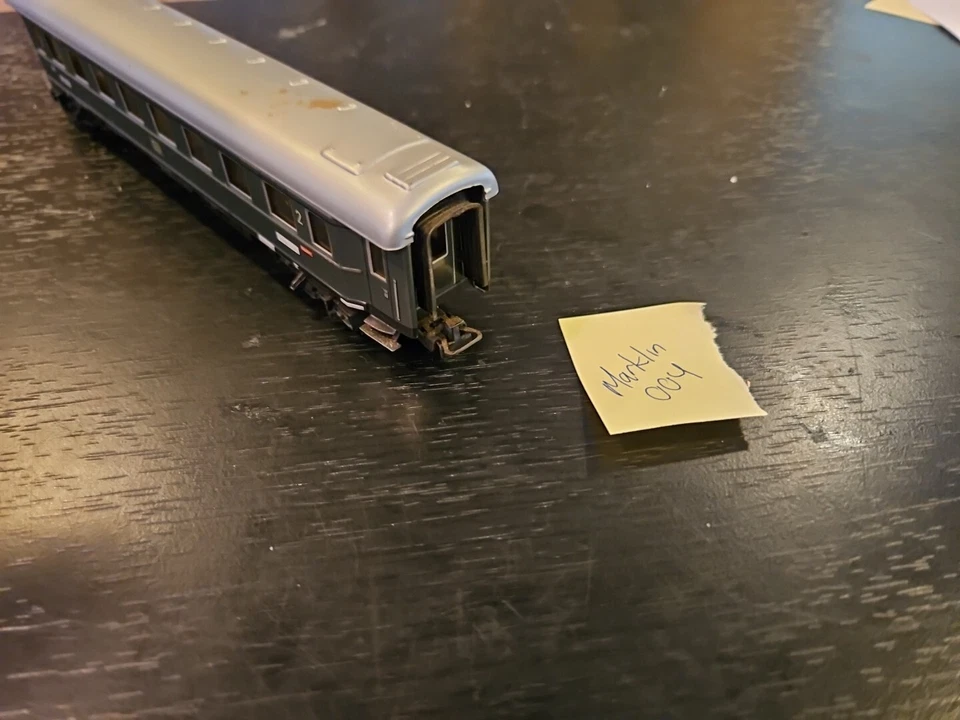 HO GUAGE MARKLIN PASSENGER CAR - Image 4 of 4